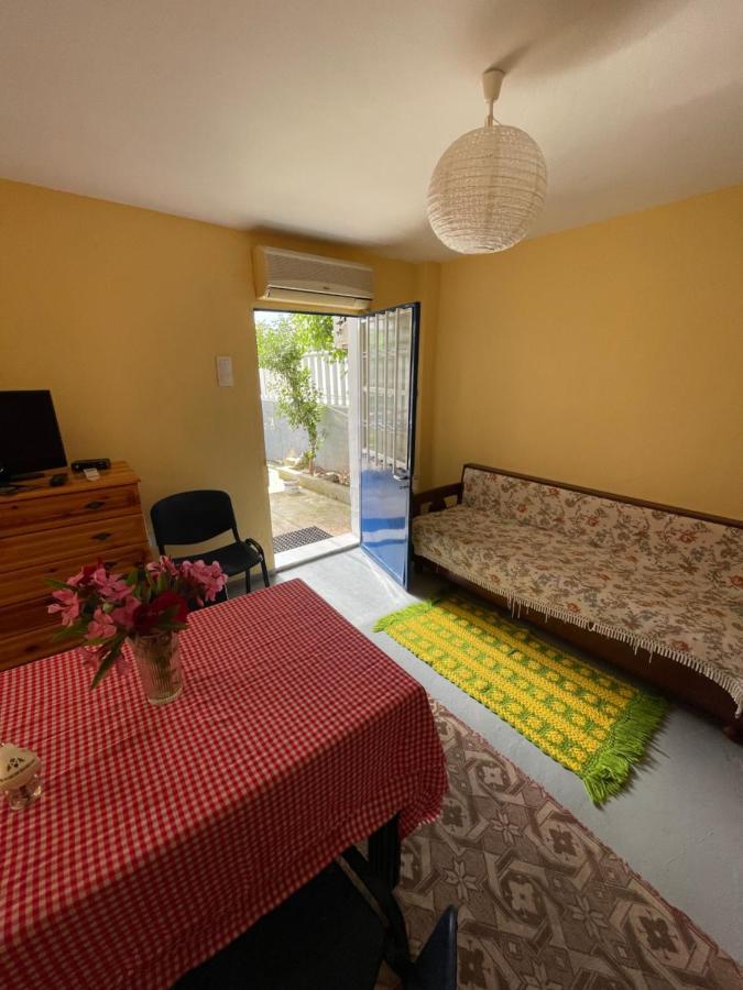 Apartament Penelope Vrontádos Zewnętrze zdjęcie